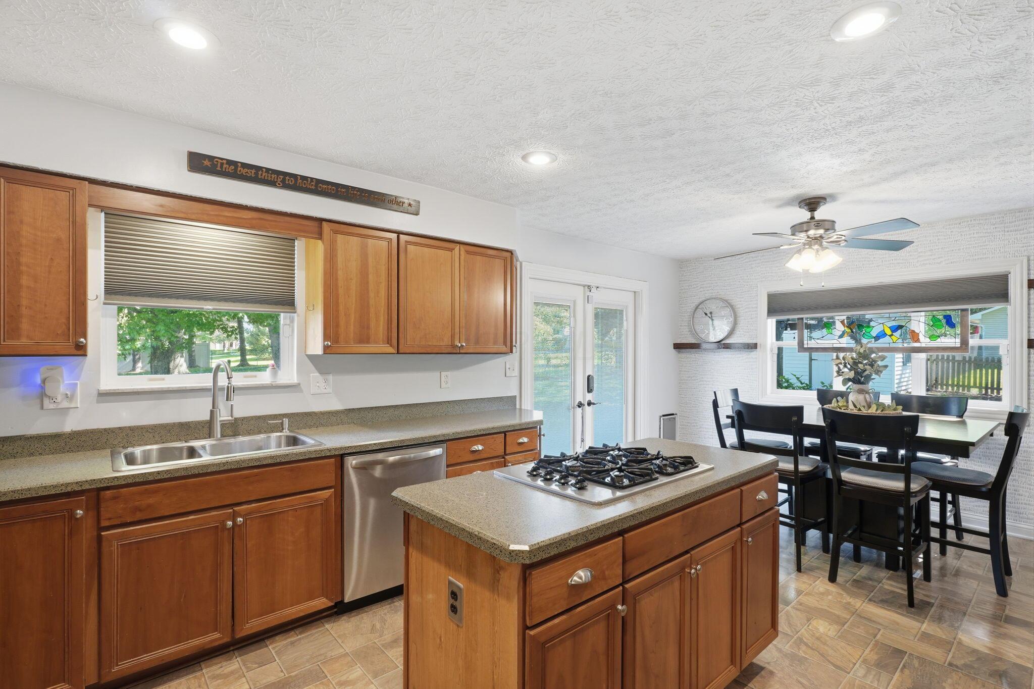 95 Timber Ridge Drive Pickerington, OH 43147 - Photo 16 of 71 13-web-or-mls-95-timber-ridge-dr