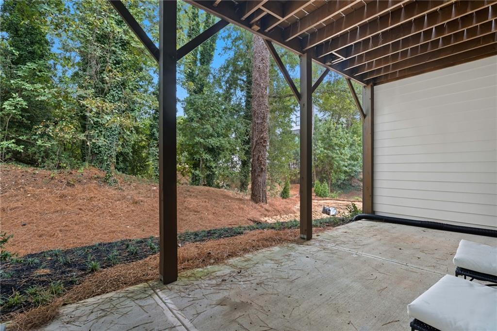 1342 Stanley Park Drive Decatur, GA 30033 - Photo 32 of 35