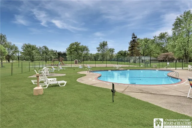 $195,000 | 807 Edgewater Drive, Westfield, NY 14787