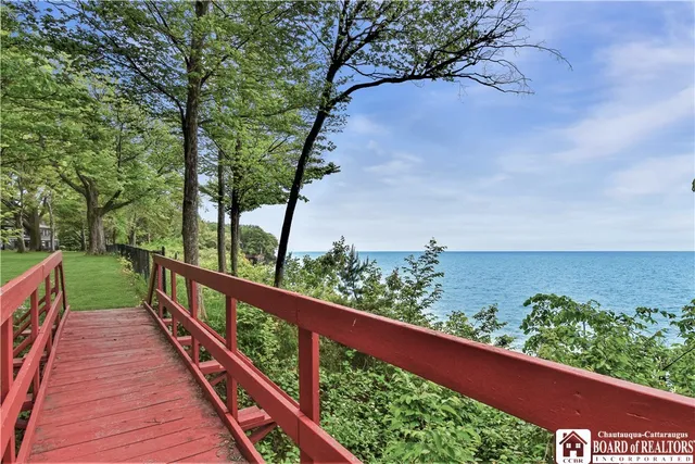 $195,000 | 807 Edgewater Drive, Westfield, NY 14787