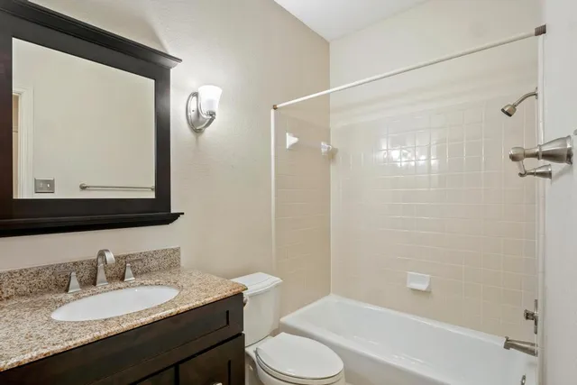 $3,000 | 2100 Hilton Head Drive, Round Rock, TX 78664