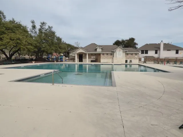 $3,000 | 2100 Hilton Head Drive, Round Rock, TX 78664