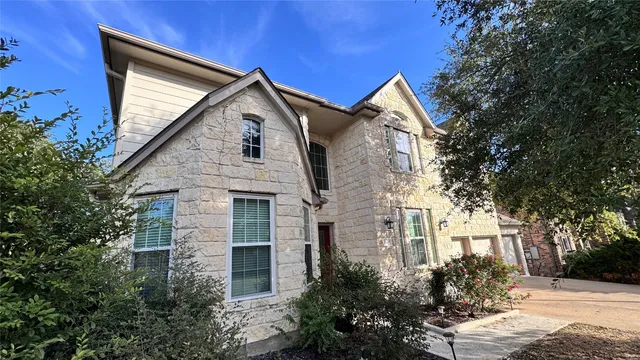 $3,000 | 2100 Hilton Head Drive, Round Rock, TX 78664