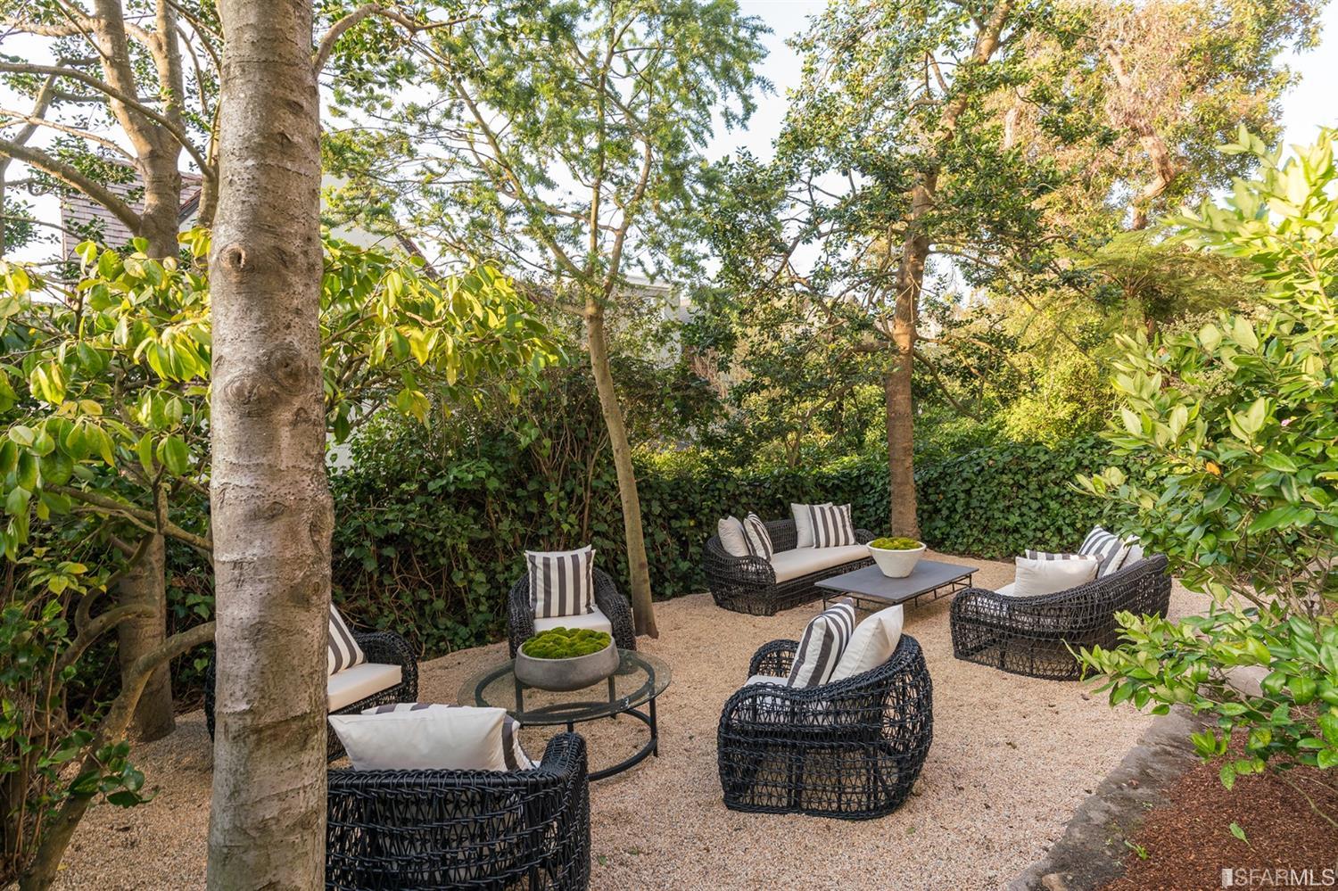 3498 Jackson Street San Francisco, CA 94118 - Photo 34 of 38 a view of a hallway with a window and chandelier
