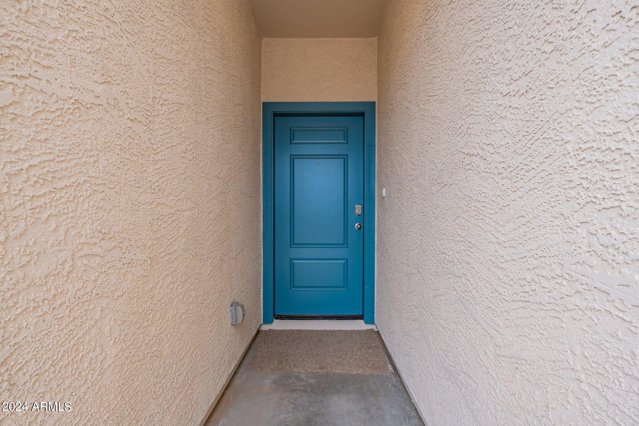 5447 Azara Drive San Tan Valley, AZ 85140 - Photo 2 of 21