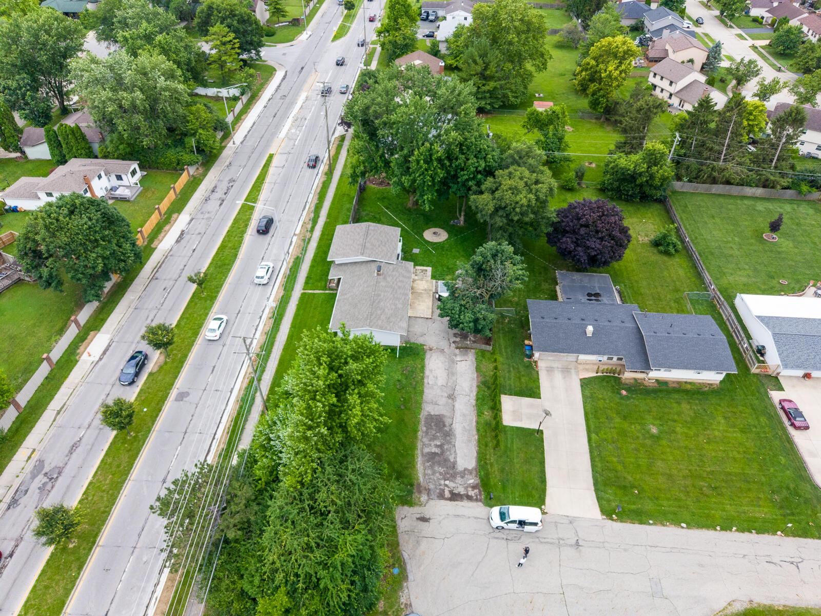2905 West Case Road Columbus, OH 43235 - Photo 50 of 51