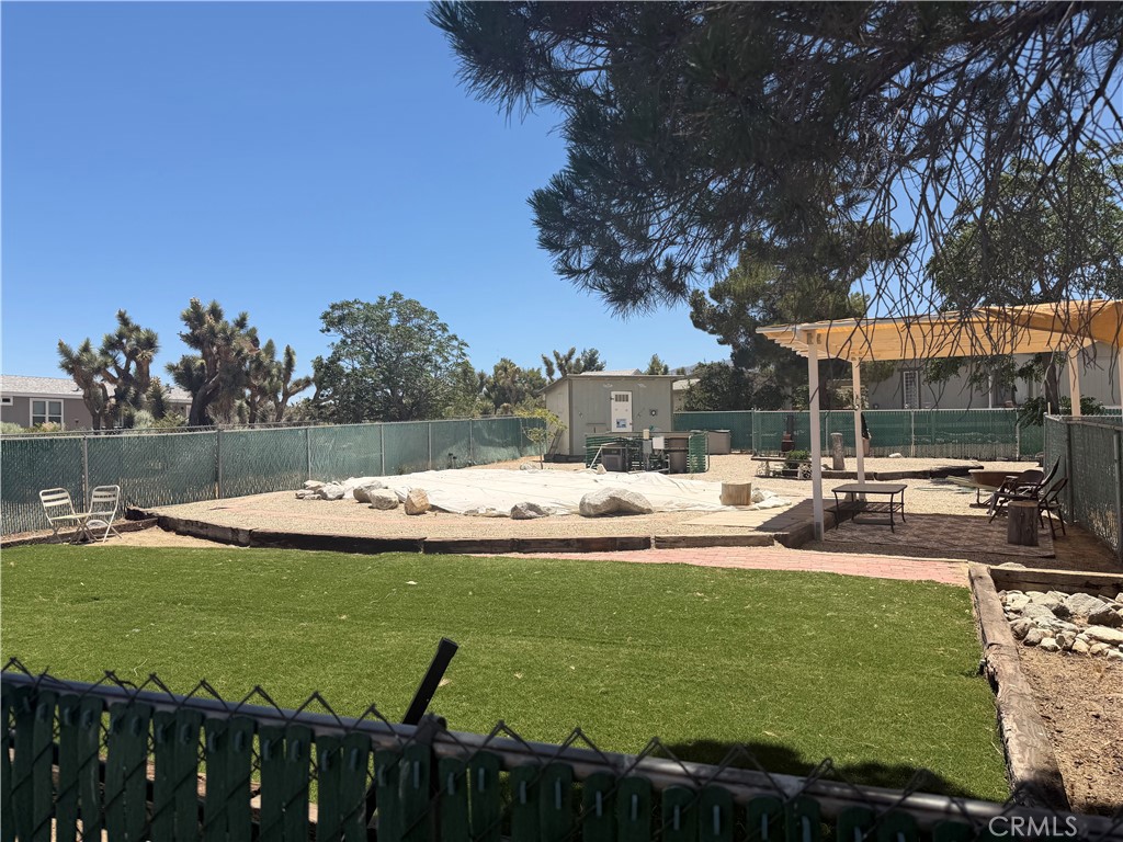 11471 Alta Vista Road Pinon Hills, CA 92372 - Photo 24 of 36