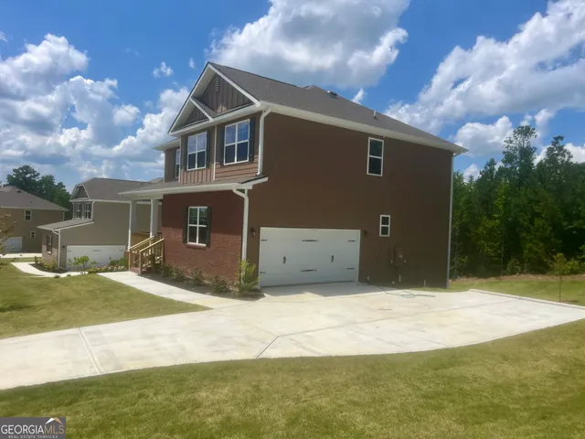 $445,391 | 213 Shoreline Way, Macon, GA 31220