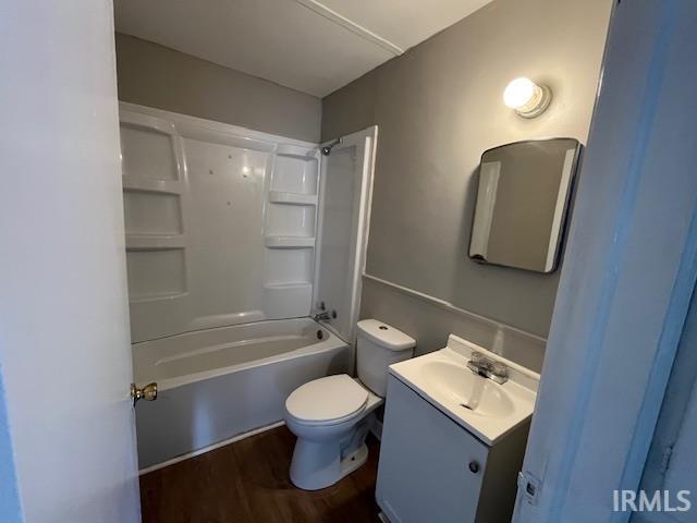 1121 South Dexter Avenue Evansville, IN 47714 - Photo 2 of 9