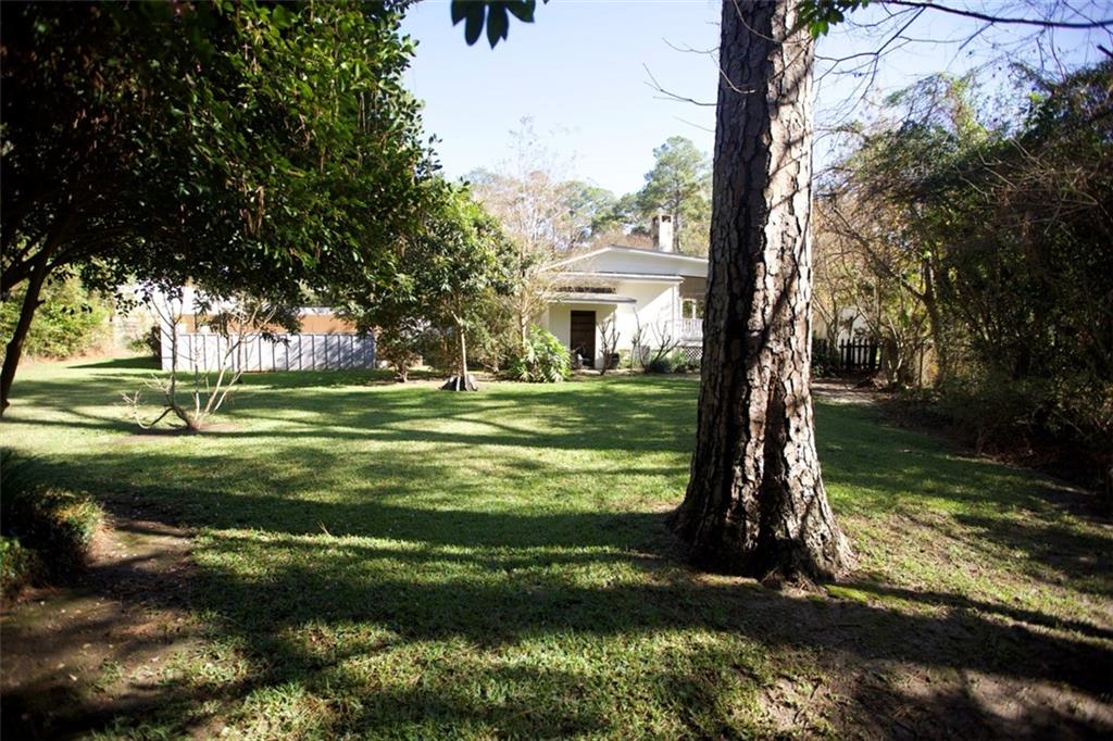 1501 Ridgewood Drive Columbia, MS 39429 - Photo 4 of 50