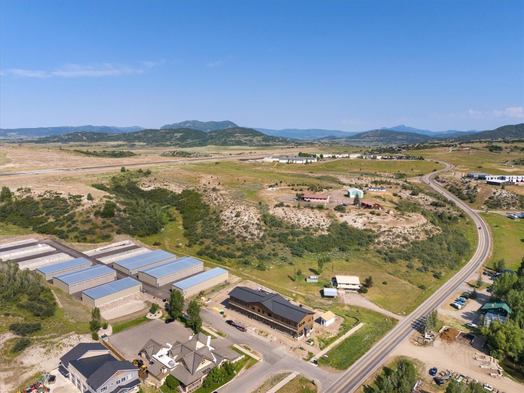 2110 Taxi Way, Unit R204 Steamboat Springs, CO 80487 - Photo 4 of 13