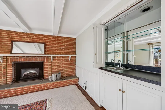 $755,000 | 10904 Wickshire Way, Unit F3, Rockville, MD 20852