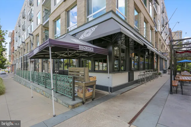 $755,000 | 10904 Wickshire Way, Unit F3, Rockville, MD 20852