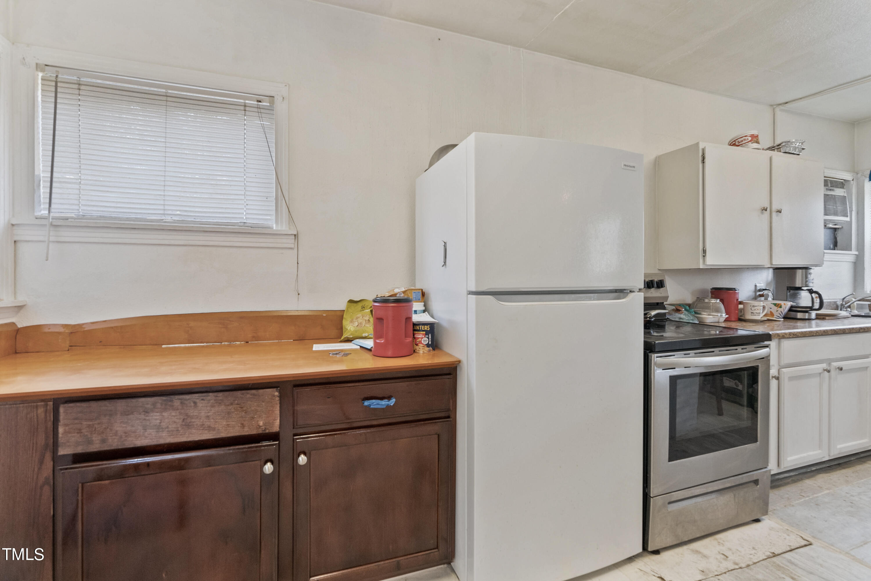 515 South Madison Boulevard Roxboro, NC 27573 - Photo 15 of 27 roxboro-73