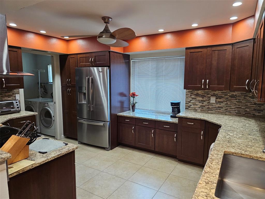 3441 51st Ave Circle West, Unit 213 Bradenton, FL 34210 - Photo 12 of 54