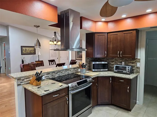 $3,900 | 3441 51st Ave Circle West, Unit 213, Bradenton, FL 34210