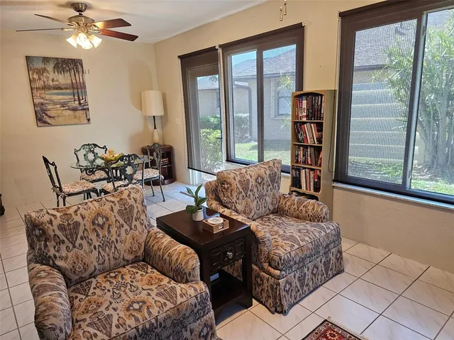 $3,900 | 3441 51st Ave Circle West, Unit 213, Bradenton, FL 34210