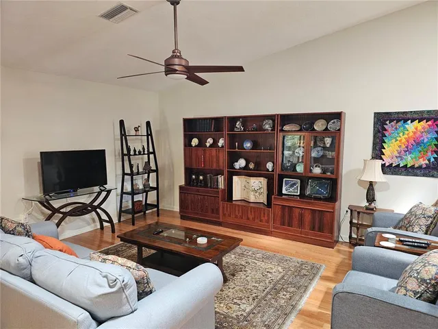 $3,900 | 3441 51st Ave Circle West, Unit 213, Bradenton, FL 34210