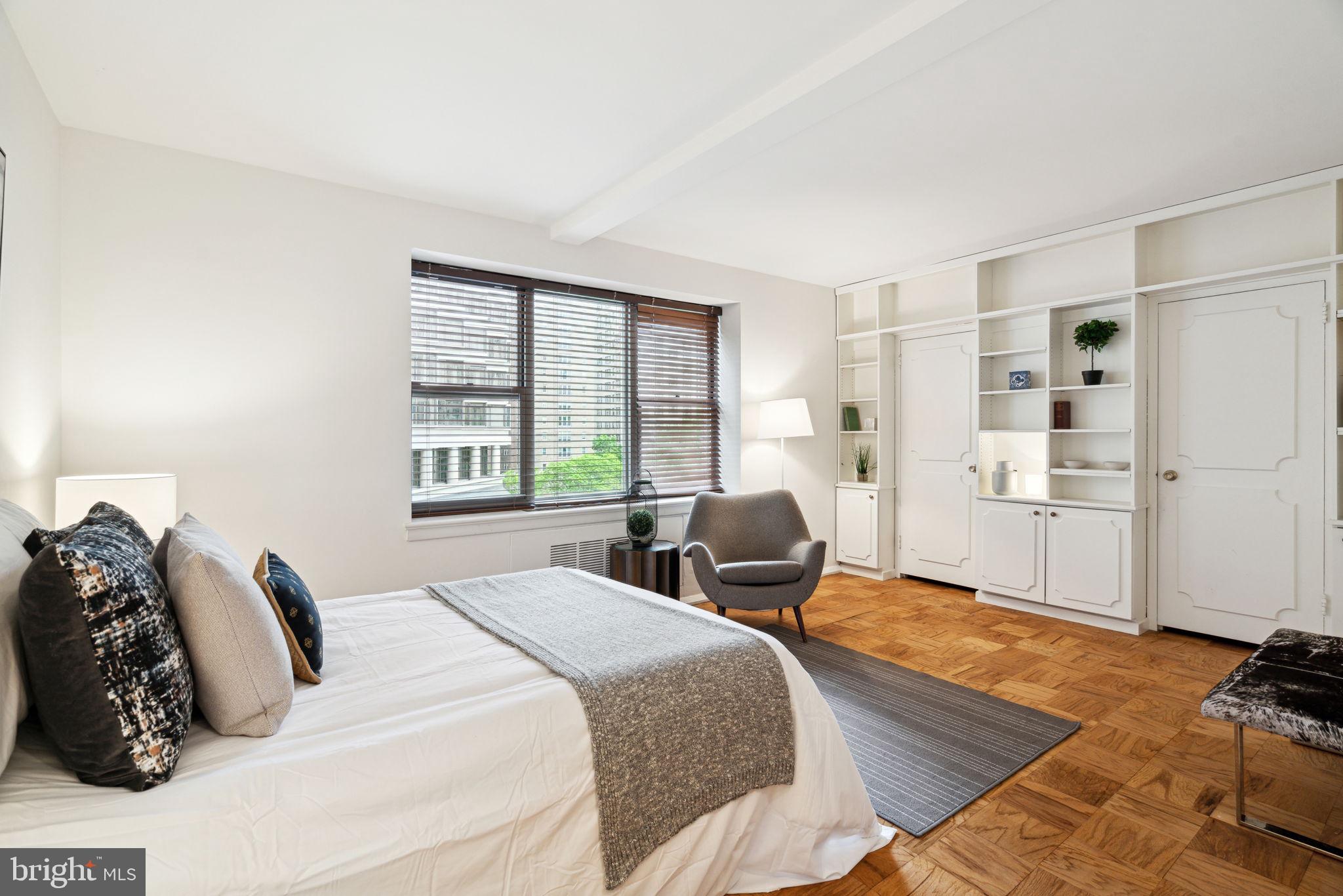 220 West Rittenhouse Square, Unit 5F Philadelphia, PA 19103 - Photo 19 of 27