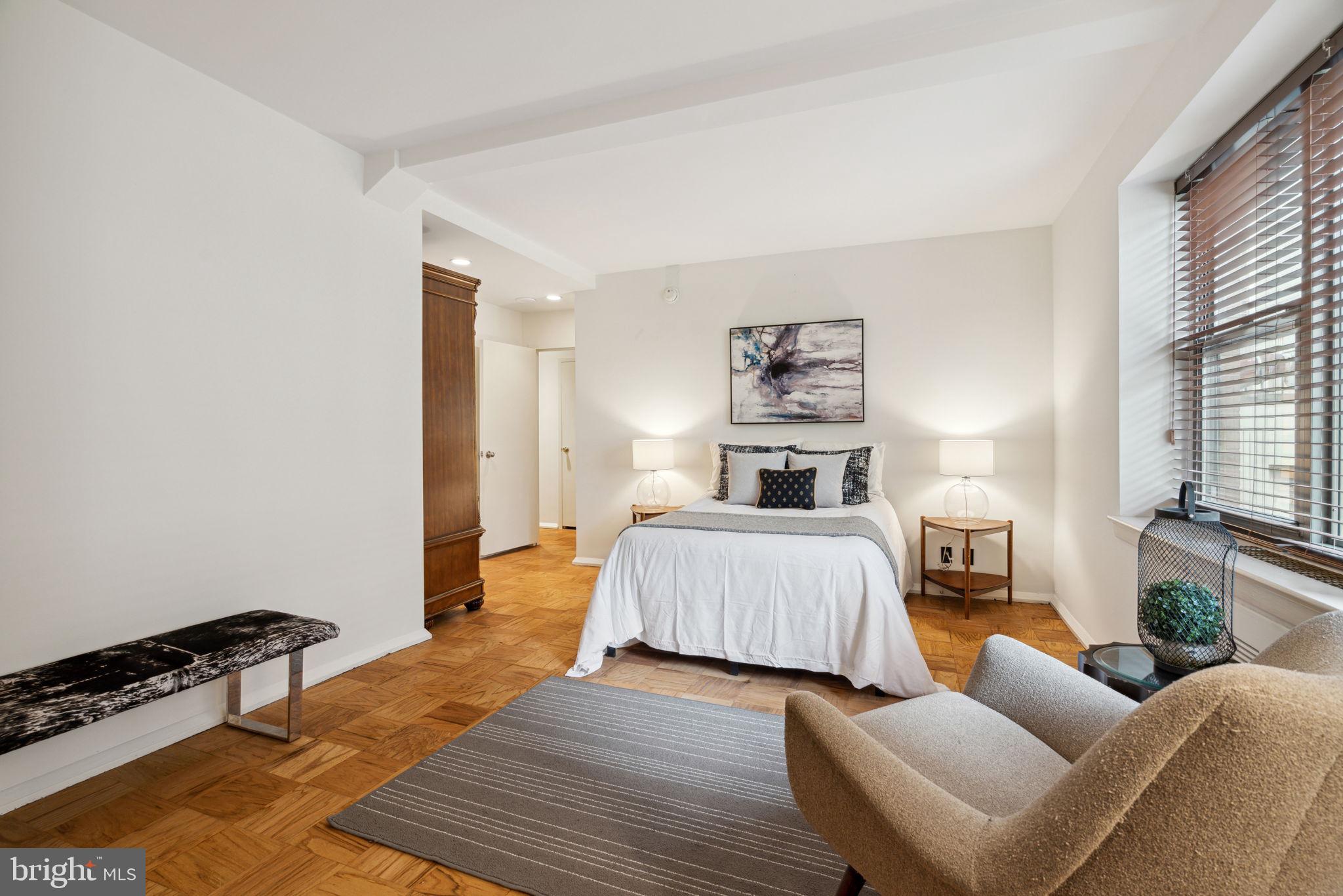 220 West Rittenhouse Square, Unit 5F Philadelphia, PA 19103 - Photo 20 of 27