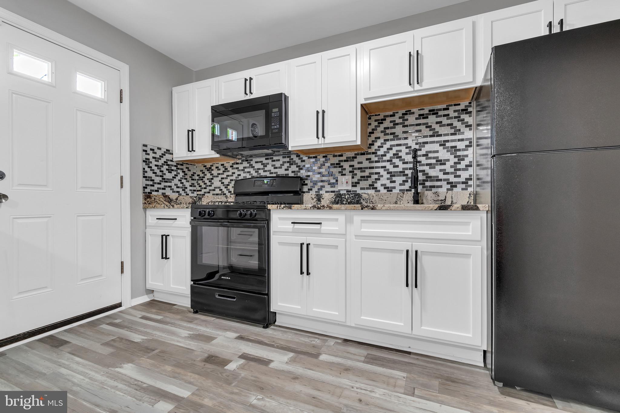 4223 Labyrinth Road Baltimore, MD 21215 - Photo 11 of 25 Kitchen