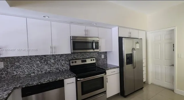 $3,200 | 11837 Southwest 100th Street, Miami, FL 33186