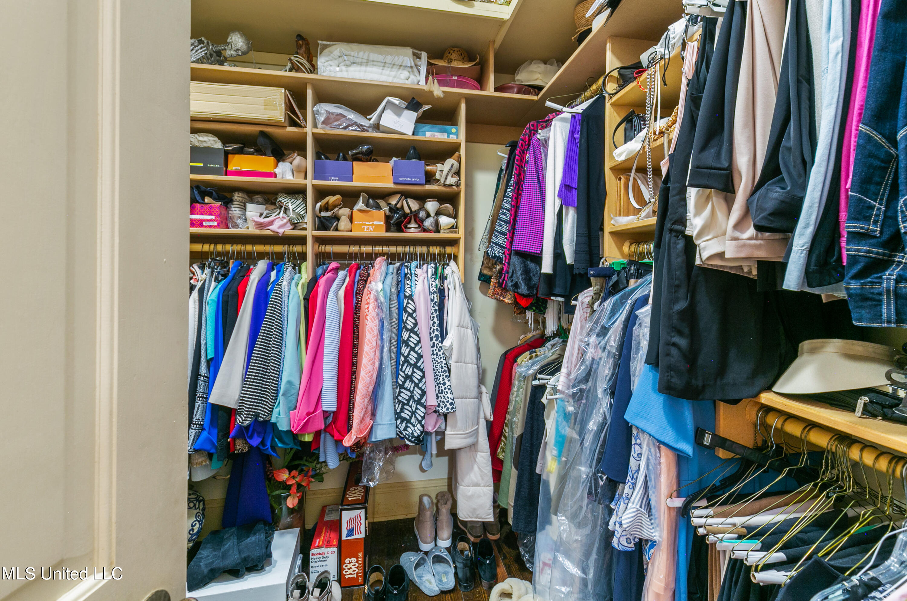 1188 Greens Crossing Road Jackson, MS 39209 - Photo 68 of 126 MasterCloset2