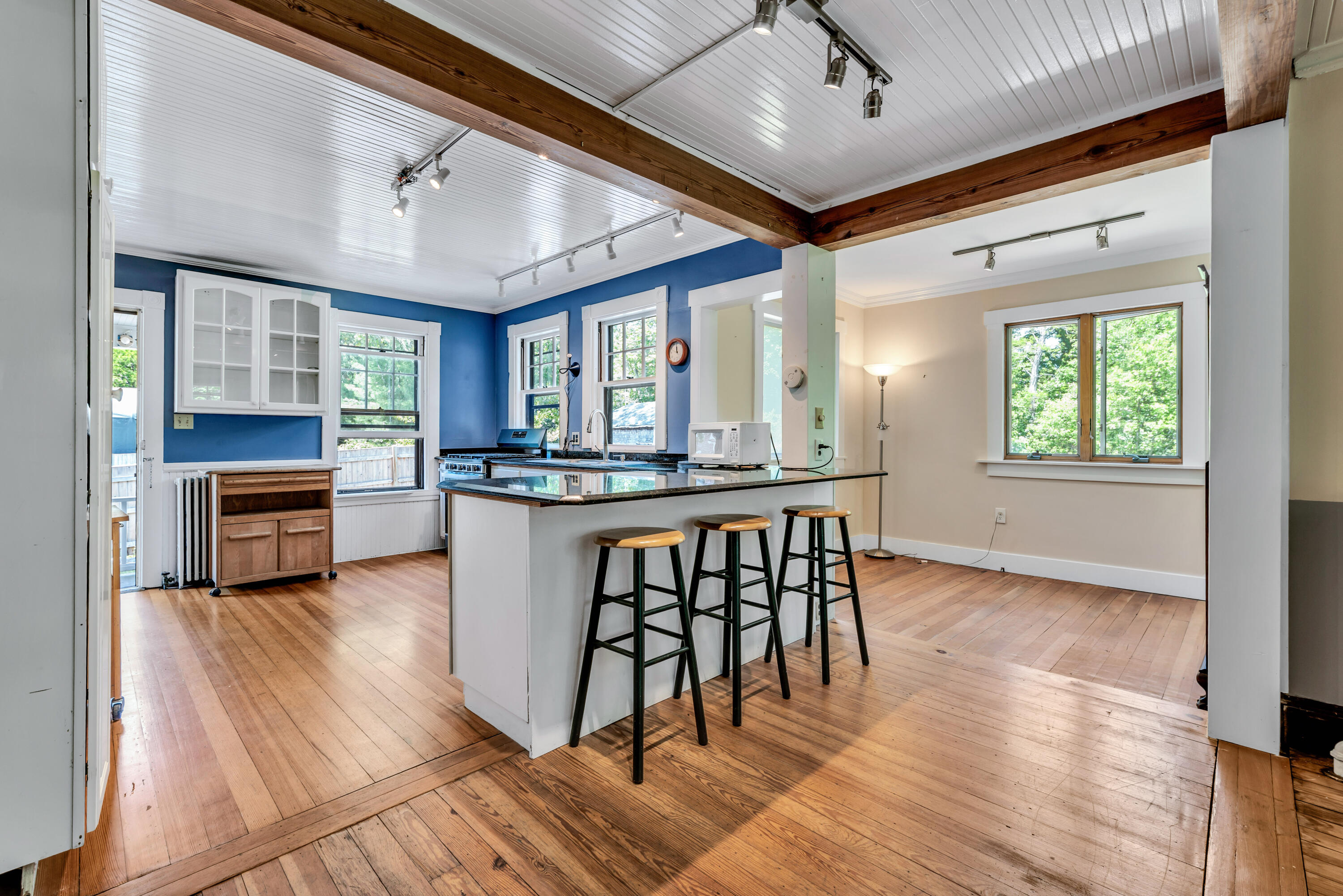 9 Wild Harbor Road North Falmouth, MA 02556 - Photo 11 of 31 35-IMGP6127