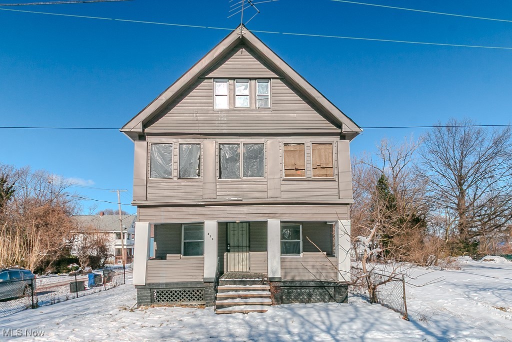 813 Wayside Road Cleveland, OH 44110 - Photo 1 of 22 Gallery Image 1