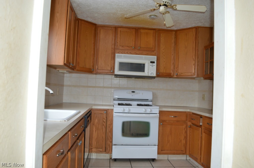 1279 Haverston Road Lyndhurst, OH 44124 - Photo 7 of 13