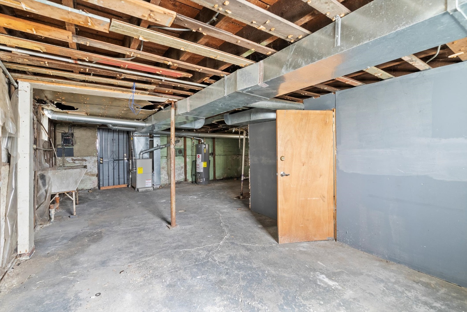 2808 East 93rd Street Chicago, IL 60617 - Photo 17 of 23