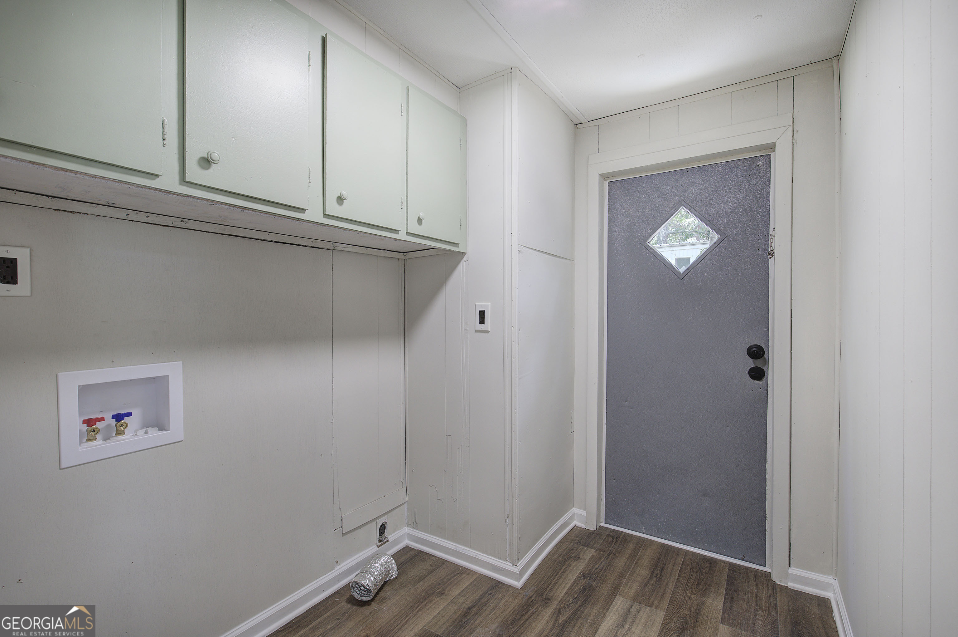 264 East Big Indian Trail Northeast Rome, GA 30165 - Photo 31 of 31 a view of room with window and hallway
