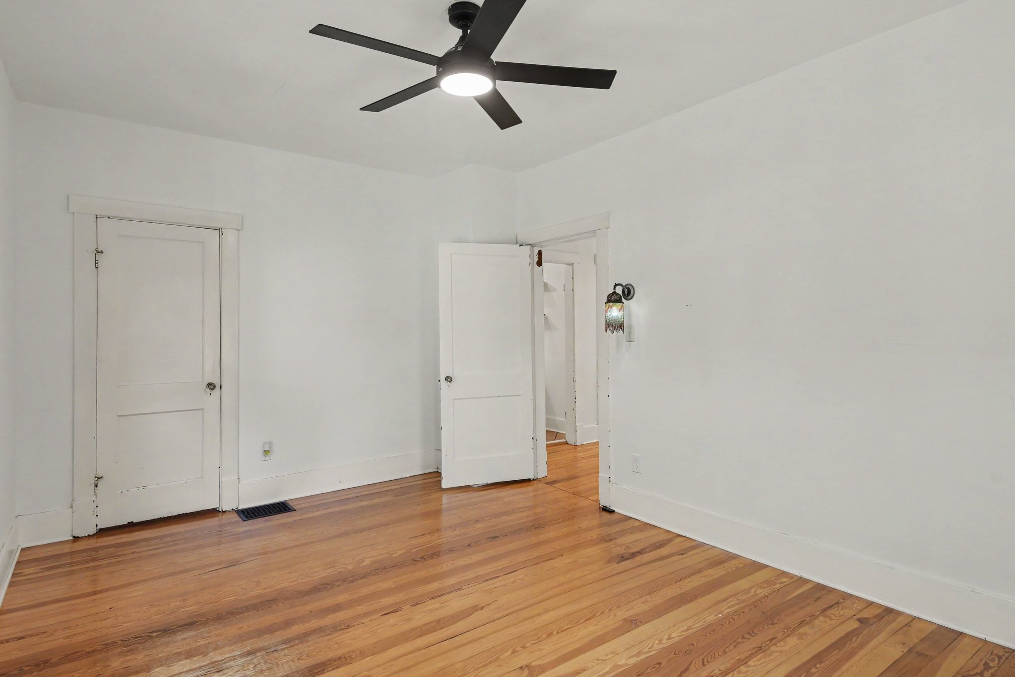 301 North Garner Street Springfield, TN 37172 - Photo 12 of 27