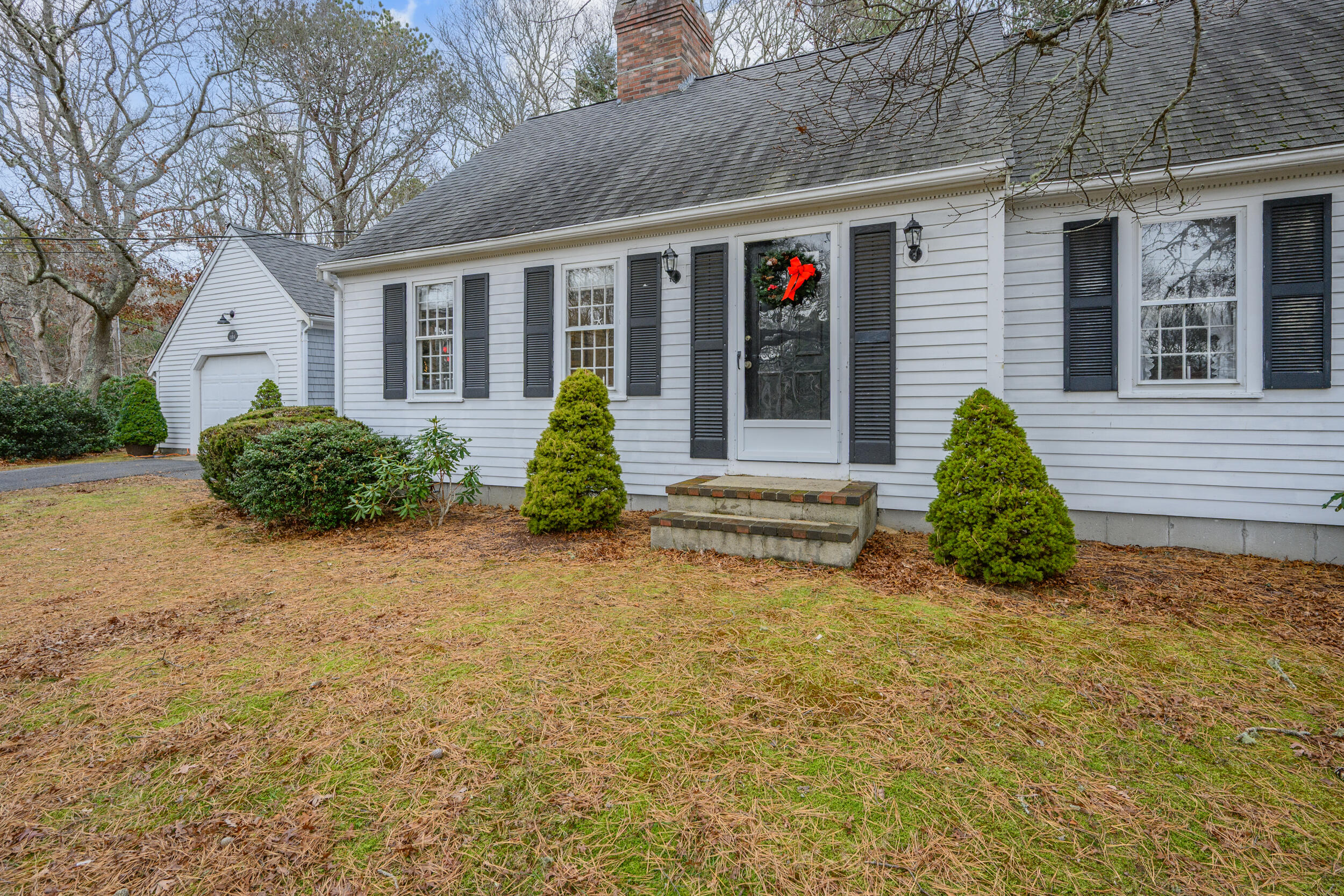 324 Patriot Way Centerville, MA 02632 - Photo 8 of 38 34_dsc_4446-edit