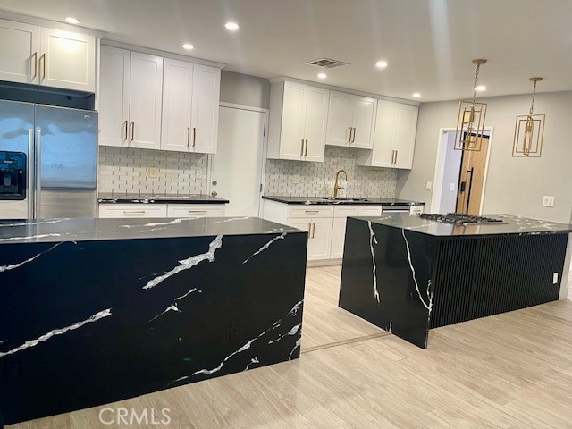 22020 Viscanio Road Woodland Hills, CA 91364 - Photo 7 of 18