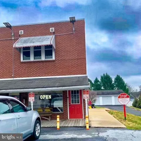 $1,550 | 631 Hill Road, Unit 2, Wernersville, PA 19565