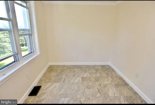 $1,550 | 631 Hill Road, Unit 2, Wernersville, PA 19565