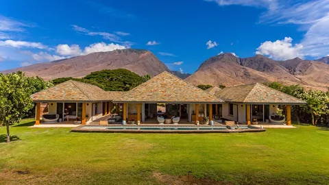 $7,900,000 | 11-505 Highway 30, Lahaina, HI 96761