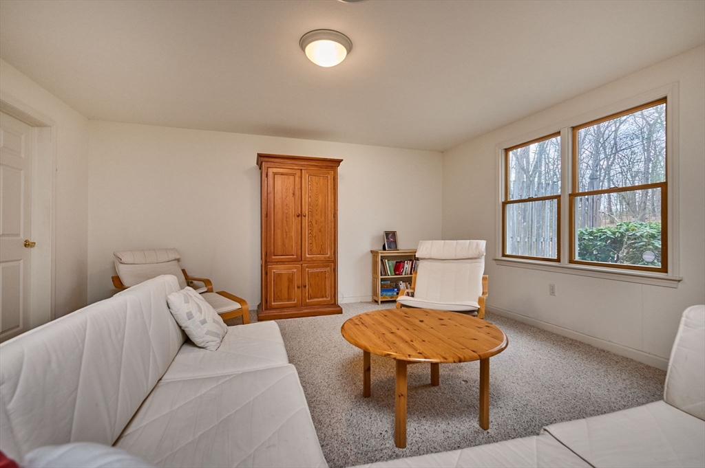 399 Bridge Road, Unit G Northampton, MA 01062 - Photo 19 of 29