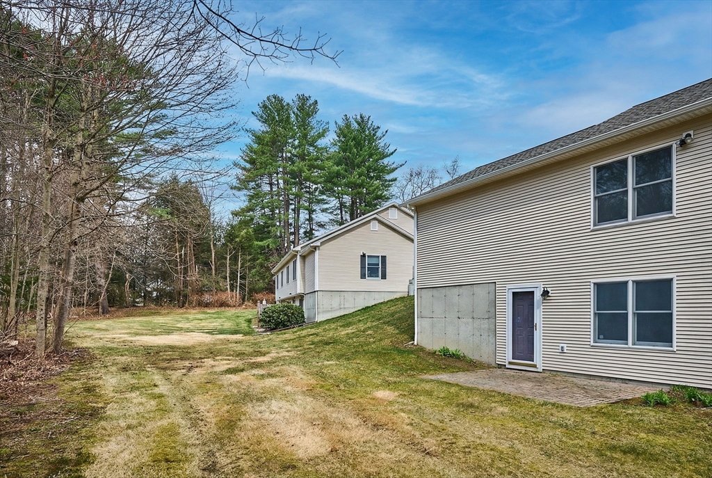 399 Bridge Road, Unit G Northampton, MA 01062 - Photo 24 of 29