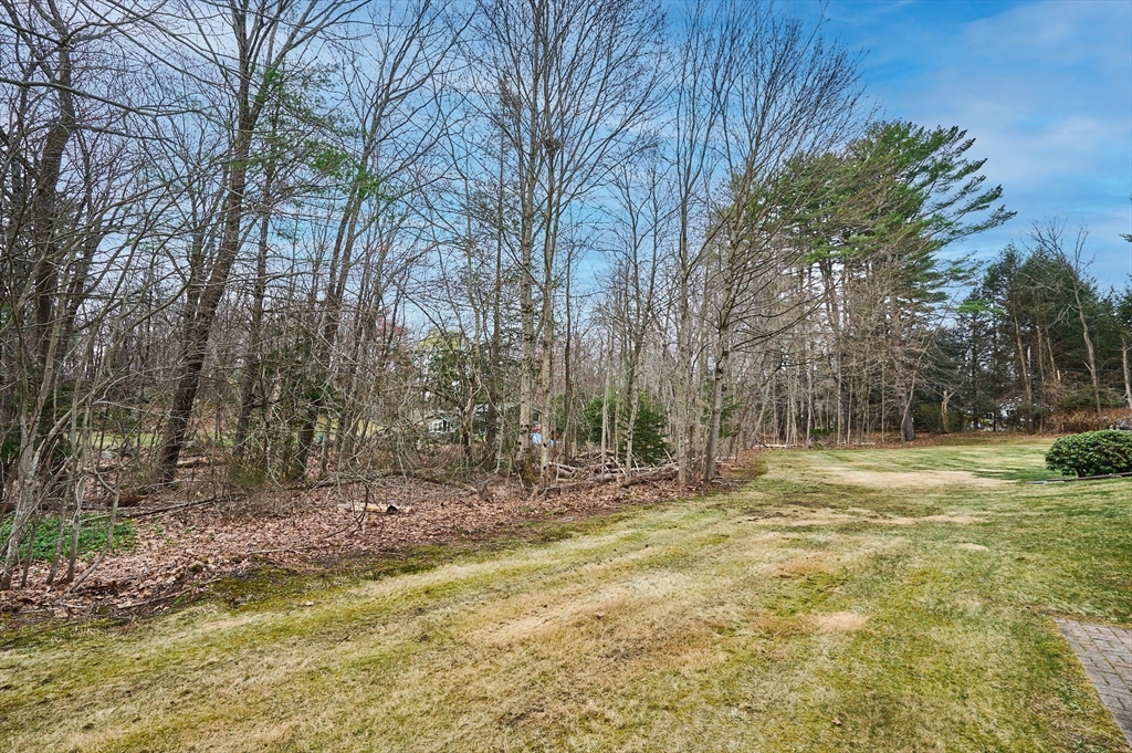 399 Bridge Road, Unit G Northampton, MA 01062 - Photo 25 of 29