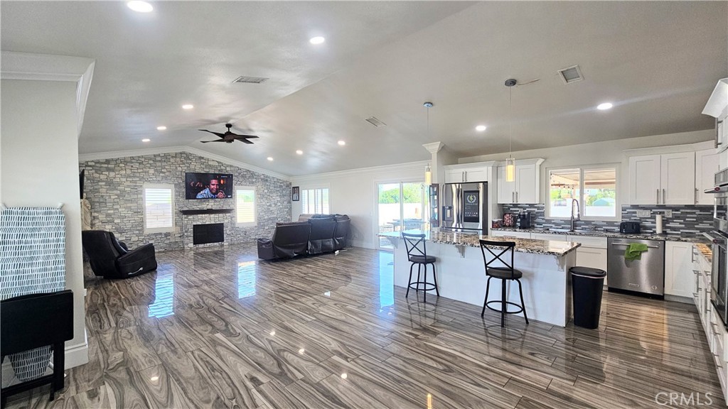 14230 Avenida Munoz Riverside, CA 92508 - Photo 6 of 32