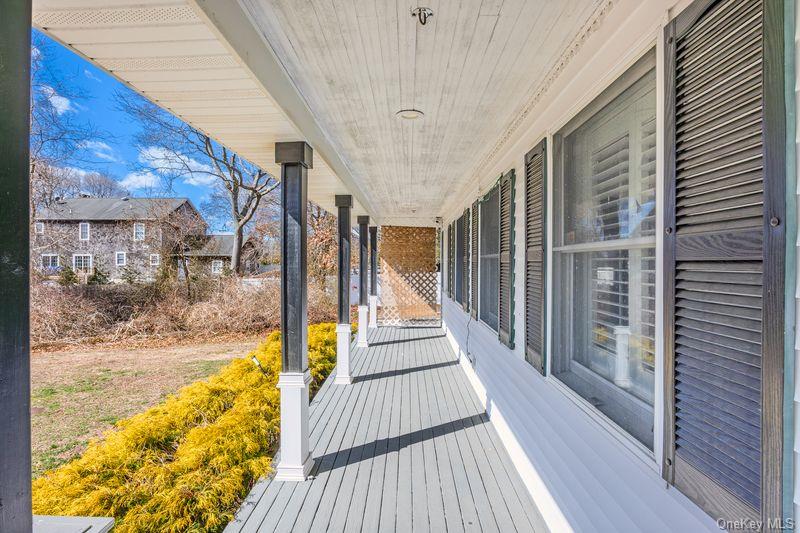 259 Frowein Road Center Moriches, NY 11934 - Photo 3 of 39