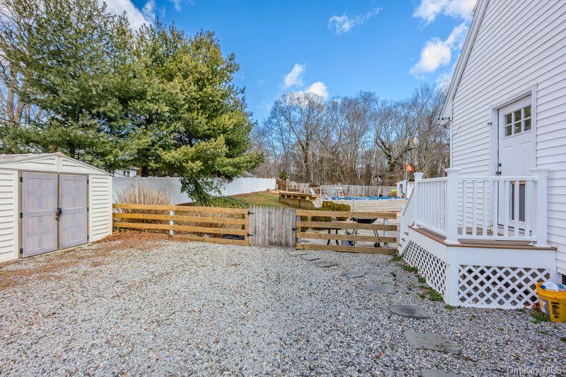 259 Frowein Road Center Moriches, NY 11934 - Photo 33 of 39