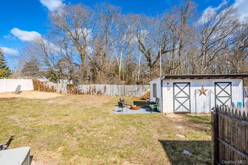 259 Frowein Road Center Moriches, NY 11934 - Photo 34 of 39