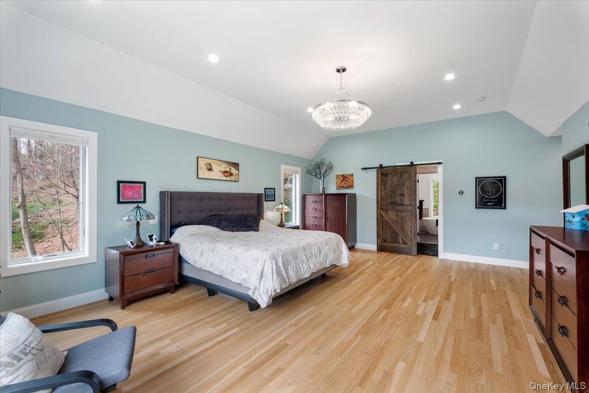 1 Fox Ridge Road Armonk, NY 10504 - Photo 12 of 37