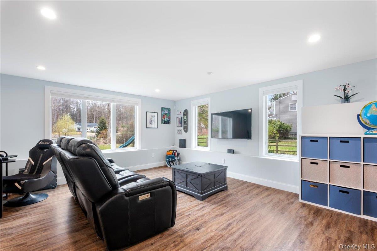 1 Fox Ridge Road Armonk, NY 10504 - Photo 28 of 37