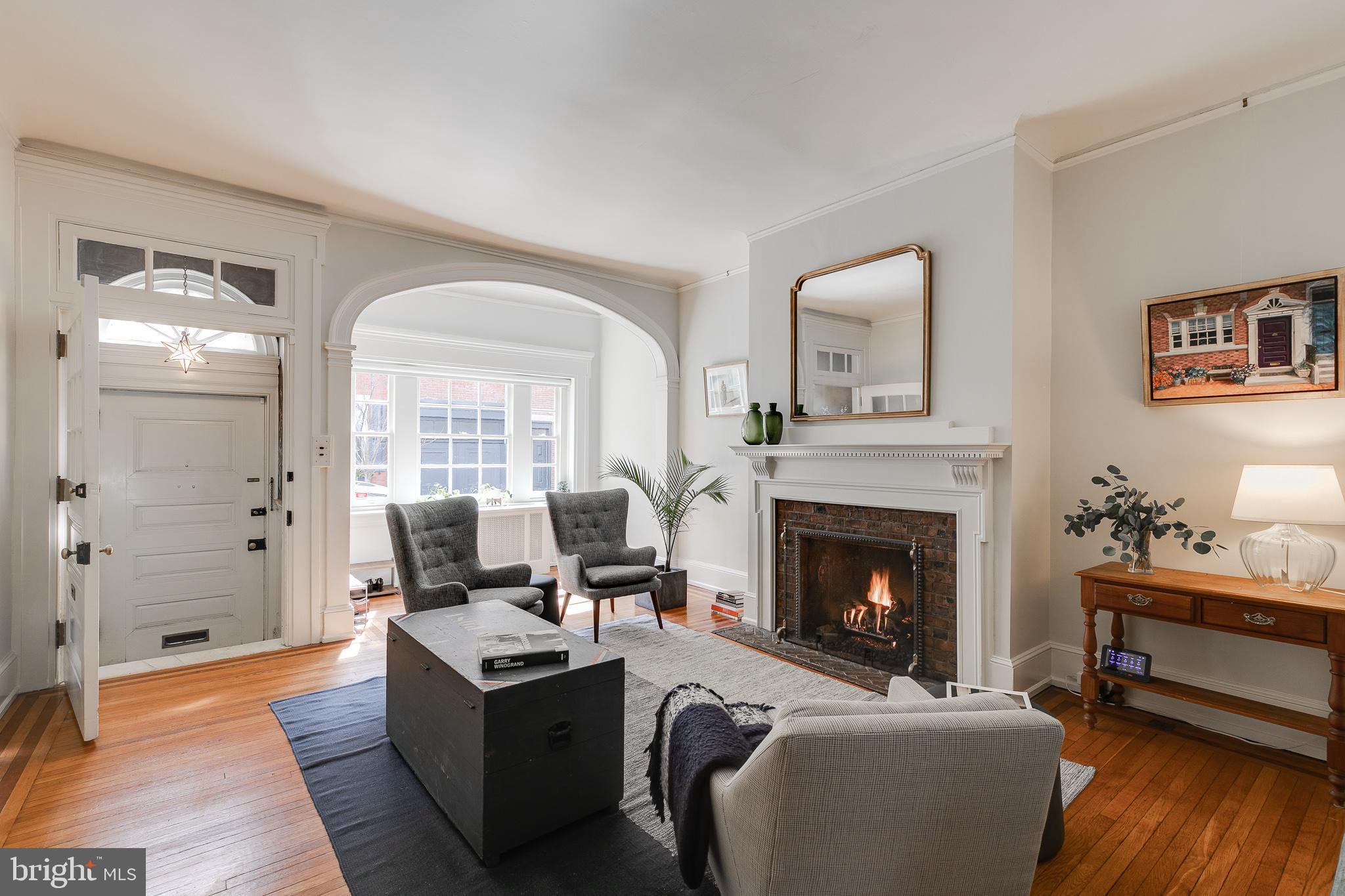 2217 Rittenhouse Square Philadelphia, PA 19103 - Photo 2 of 34 Gallery Image 2