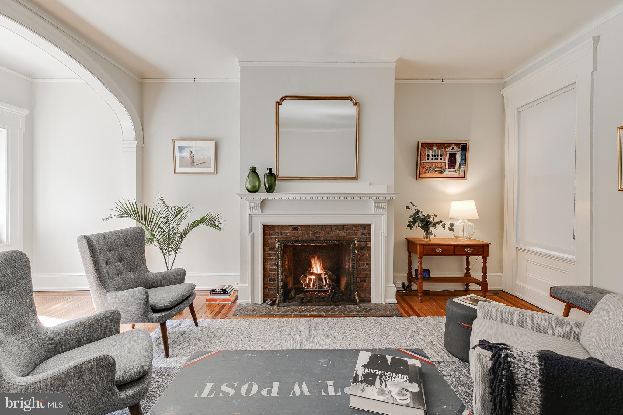2217 Rittenhouse Square Philadelphia, PA 19103 - Photo 3 of 34 Gallery Image 3