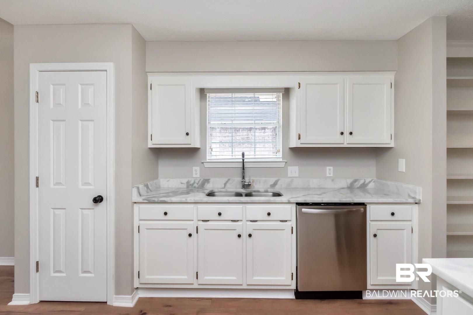 958 Henckley Avenue Mobile, AL 36609 - Photo 14 of 37